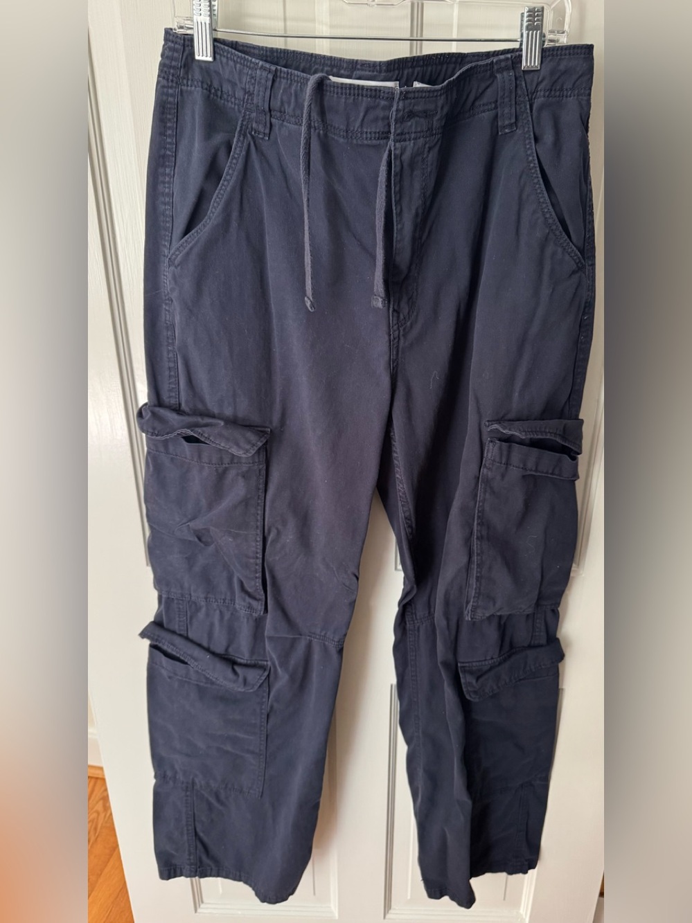 Women’s  Navy Cargo Drawstring Pants